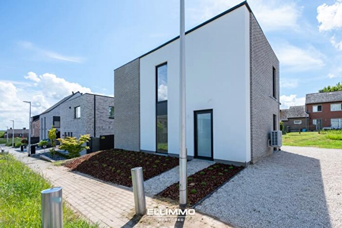 Maison 3 pièces à vendre - Fresialaan, Hoeselt