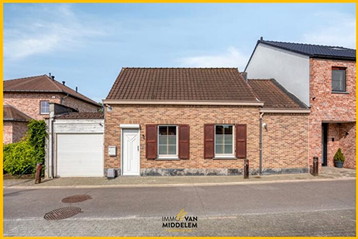 Maison 2 pièces à vendre - Buda, Asse
