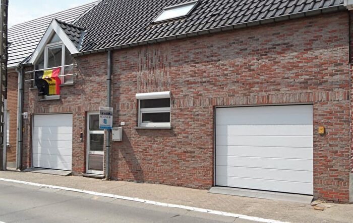 Hanenstraat, BUGGENHOUT : Maison 2 pièces à vendre