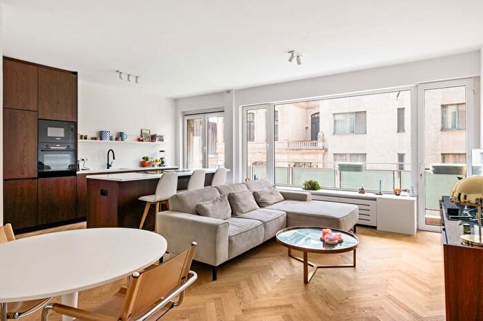 Appartement 2 pièces à Nerviërsstraat, ANTWERPEN, à vendre