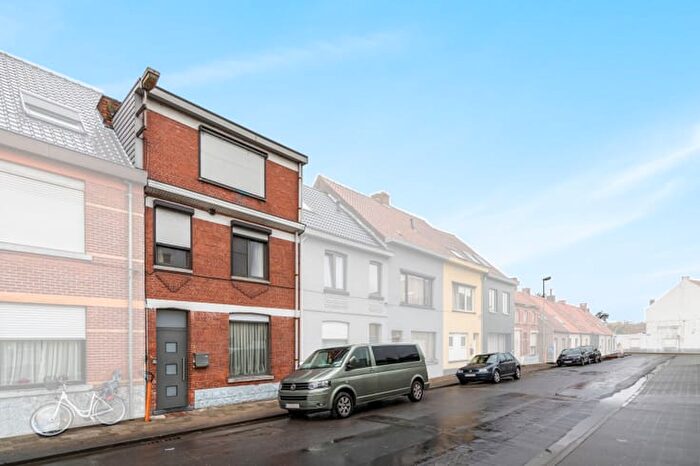 Maison 6 pièces à Zandstraat, Eeklo, à vendre