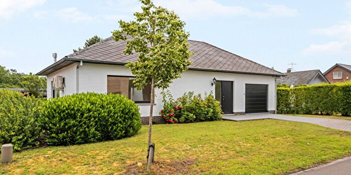 Zwaluwstraat, Balen : Maison 3 pièces à vendre