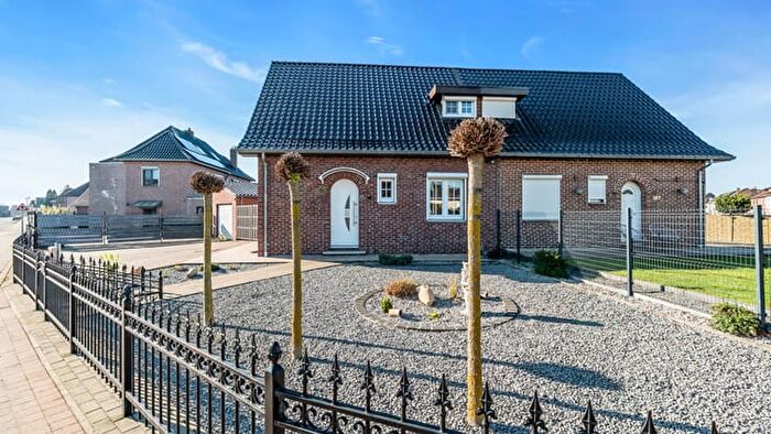 Koning Albertlaan, Maasmechelen - Maison 3 pièces à vendre