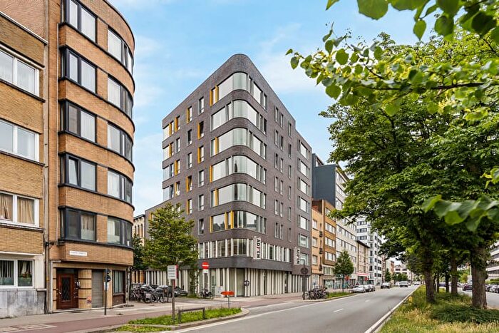 Dolfijnstraat, Antwerpen : Appartement 10 pièces à vendre