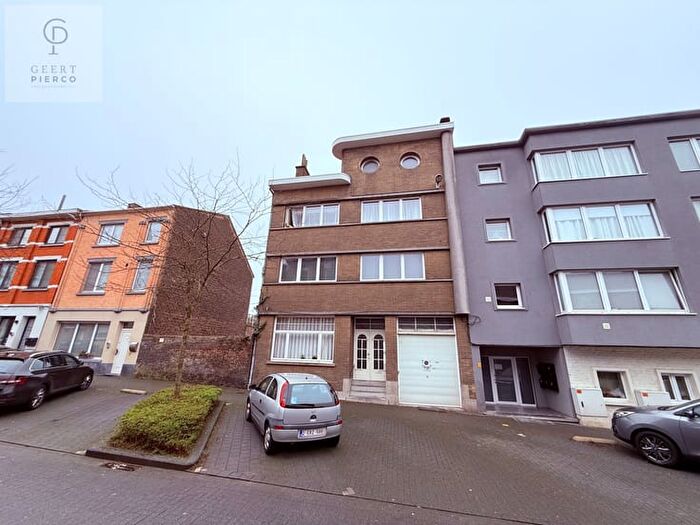 Brugstraat, Landen : Appartement 2 pièces à louer