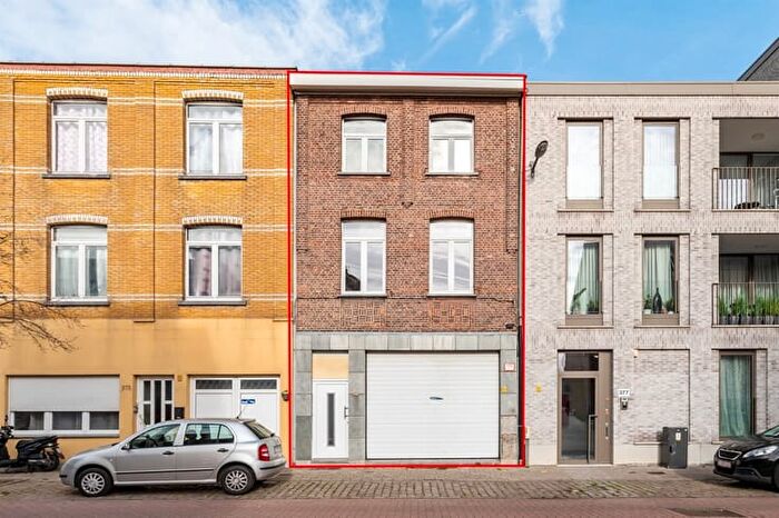 Van Cortbeemdelei, DEURNE - Maison 3 pièces à vendre