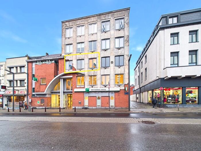 Appartement 2 pièces à Rue Alfred Pourbaix, La Louvière, à vendre