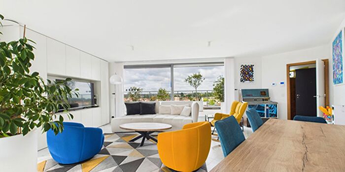 Moeskroen, Henegouwen - Appartement 4 pièces à vendre