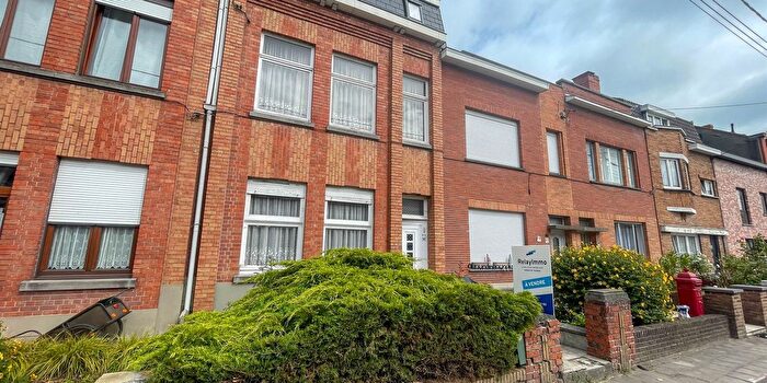 Maison 3 pièces à Chaussée de Frasnes, Rumillies, à vendre