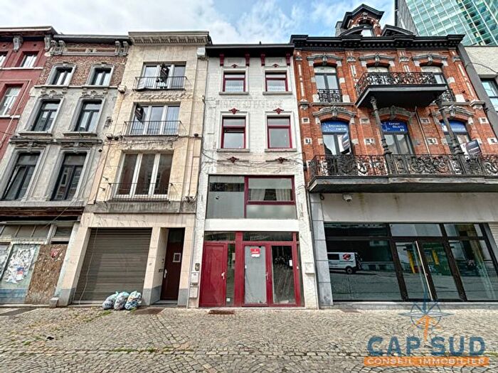 Rue de Marchienne, Charleroi : Maison 3 pièces à vendre