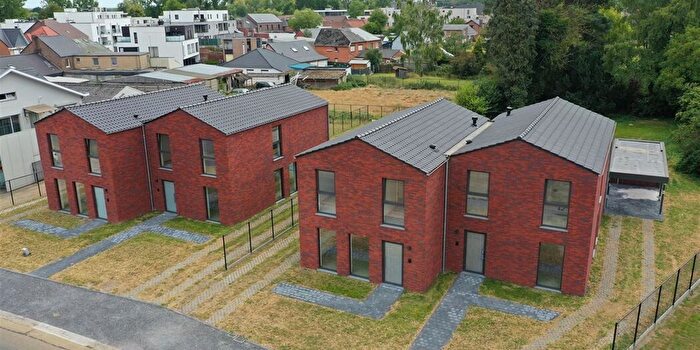 Weg naar Zutendaal, Opgrimbie : Maison 3 pièces à vendre
