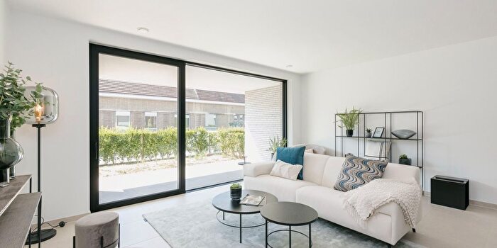 Appartement 2 pièces à Oostdorp, Tiegem, à vendre