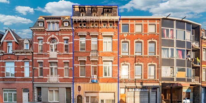 Appartement 5 pièces à Rue dAmercoeur, Liège, à vendre