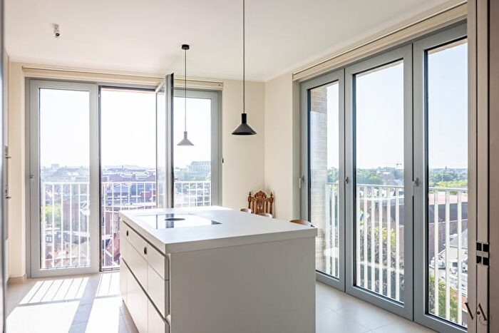 Kerstine Liedekensstraat, Leuven - Appartement 14 pièces à louer