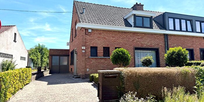 Koningin Astridlaan, Harelbeke - Maison 3 pièces à vendre
