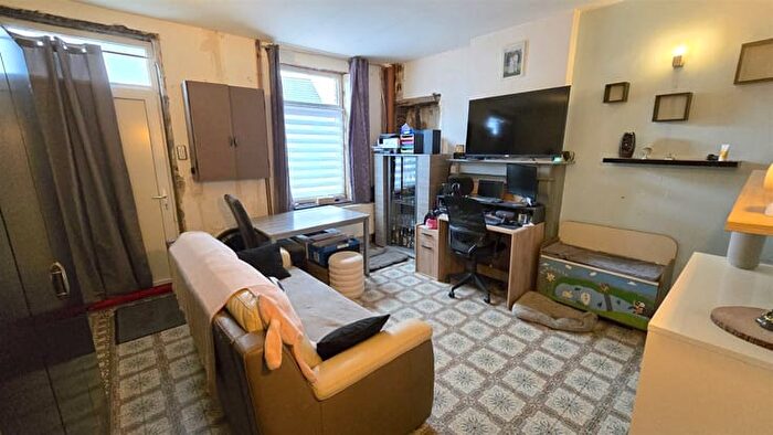 Maison 3 pièces à vendre - Rue Larmoulin, Pontàcelles