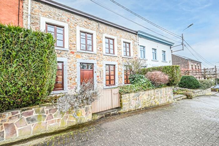 Maison 4 pièces à Rue Plaine de la Sarte, Huy, à vendre