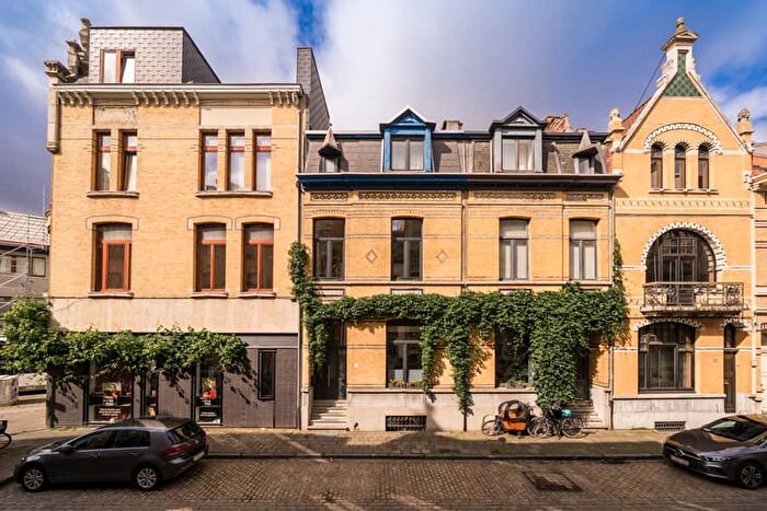 Waterloostraat, Antwerpen : Maison 2 pièces à vendre