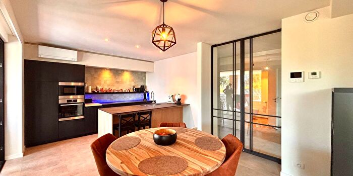 Appartement à louer - Snellegemsestraat, Zedelgem