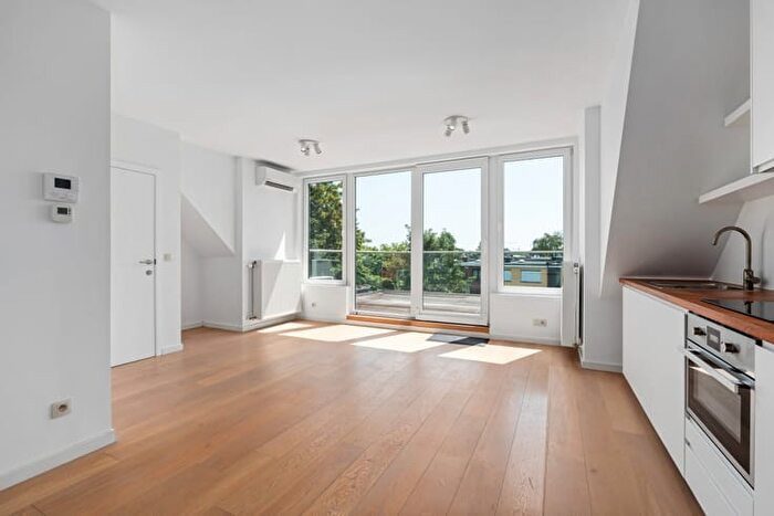 Appartement 1 pièce à Oudestraat, Wilrijk, à louer