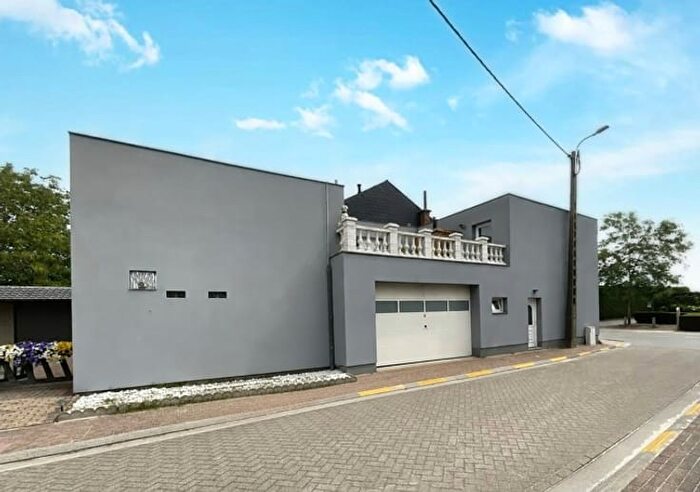 Maison 4 pièces à vendre à Lange Minnestraat, Lebbeke