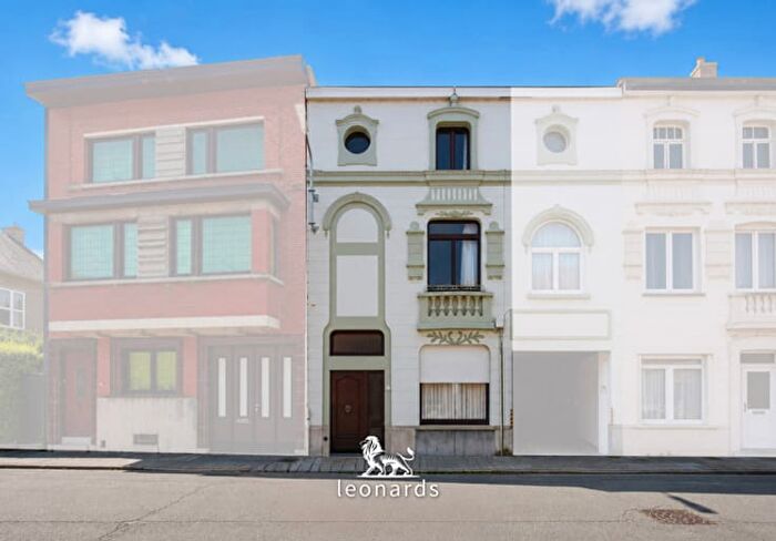 Maison 4 pièces à Ambachtenstraat, Menen, à vendre