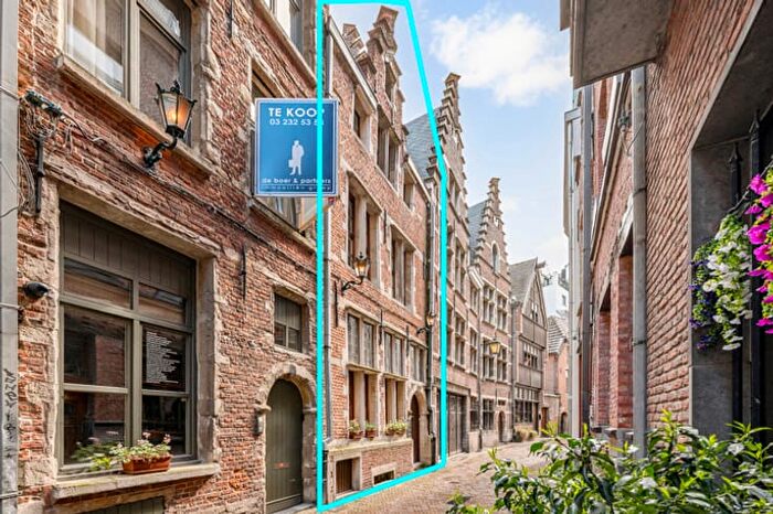 Maison 4 pièces à Stoelstraat, Antwerpen, à vendre