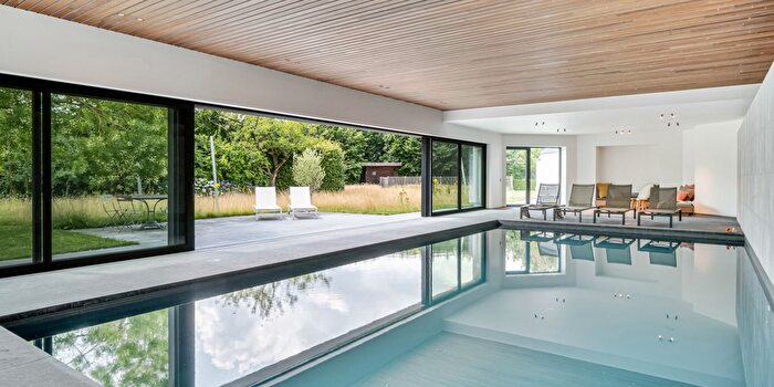 Maison 6 pièces à Harelbeke, WestVlaanderen, à vendre