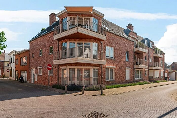 Appartement 10 pièces à vendre à Vlotstraat, Oelegem