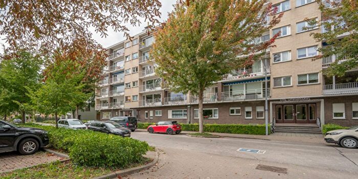 Appartement 3 pièces à Abdijbekestraat, SintAndries, à vendre