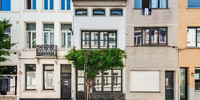 Maison 3 pièces à Kerkstraat, Antwerpen, à vendre