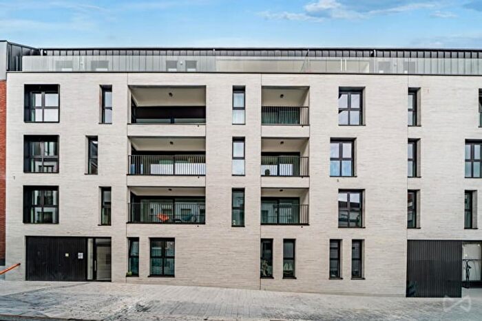 Appartement 8 pièces à vendre - Rue de l'Hopital Notre Dame, Tournai
