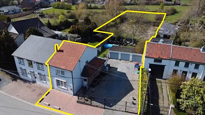 Maison 9 pièces à vendre à RUE SOUS WAER, Bassenge