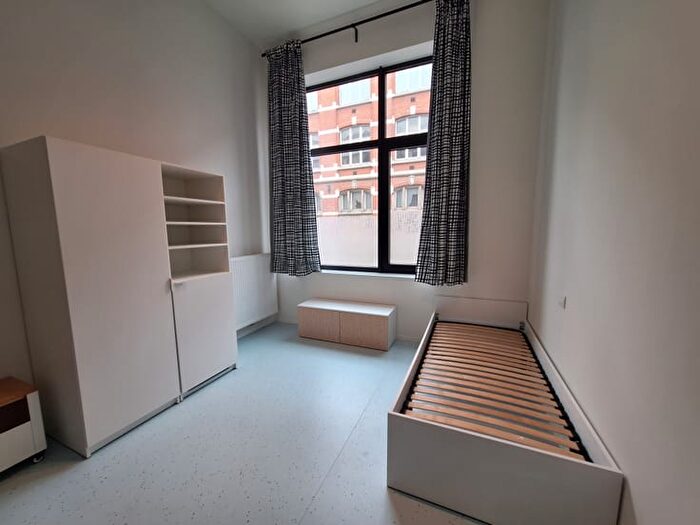Appartement 1 pièce à Spoorweglaan, Kortrijk, à louer