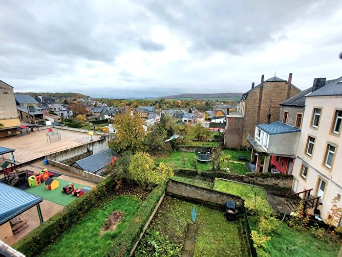 Avenue Bouvier, Virton : Appartement 2 pièces à louer