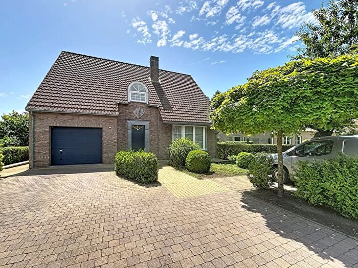 Maison 4 pièces à Fonteinstraat, LUMMEN, à vendre