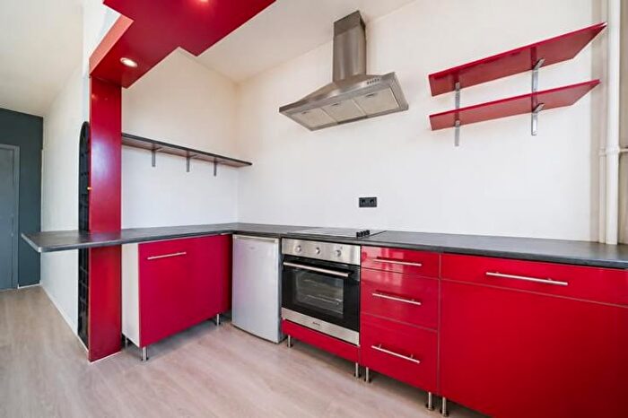 Appartement 6 pièces à vendre - Rue Dourlet, Charleroi