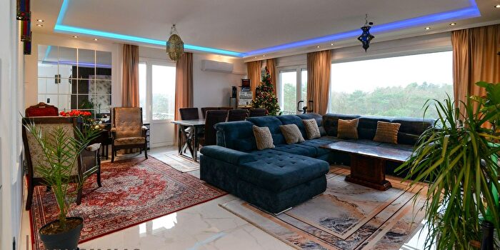 Zonneweeldelaan, Genk : Appartement 4 pièces à vendre