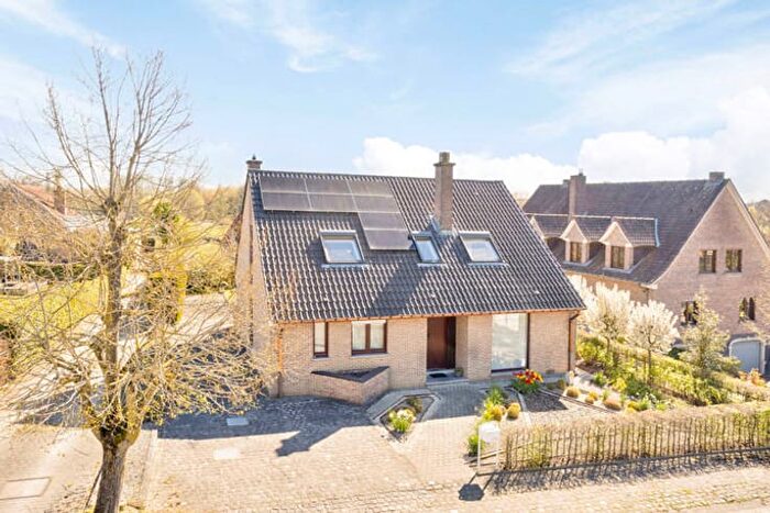 Maison 4 pièces à vendre à Brusselbaan, SintPietersLeeuw
