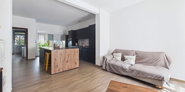 Maison 5 pièces à Moeskroen, Henegouwen, à vendre