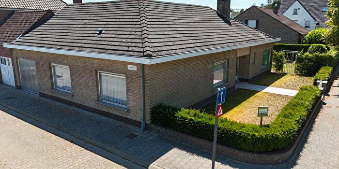 Maison 3 pièces à Noordstraat, Sijsele, à vendre