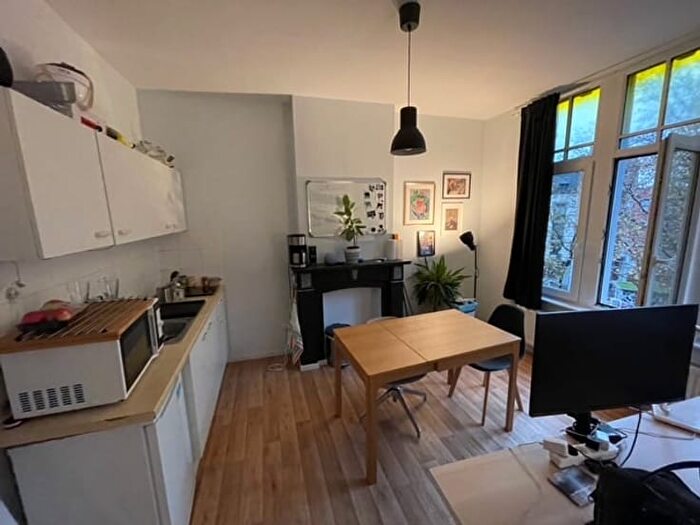Appartement à louer à Rue Ernest De Bavière, Liège