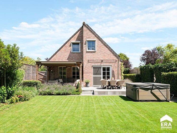 Maison 4 pièces à vendre à Roerdompstraat, A