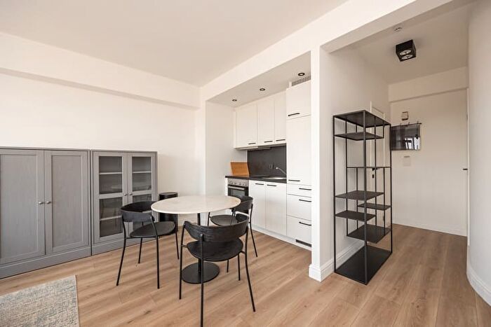 Ferdinand Coosemansstraat, BERCHEM : Maison 1 pièce à vendre