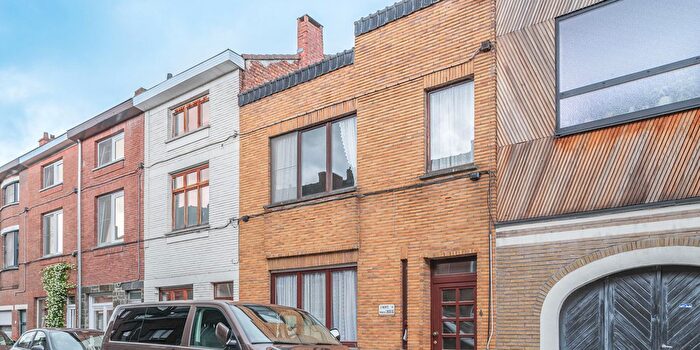 Octaaf Van Dammestraat, Mariakerke : Maison 2 pièces à vendre