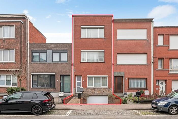 Maison 5 pièces à Zonnedauwstraat, Wilrijk, à vendre