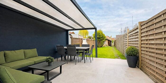 Gentseweg, SintElooisVijve : Maison 3 pièces à vendre
