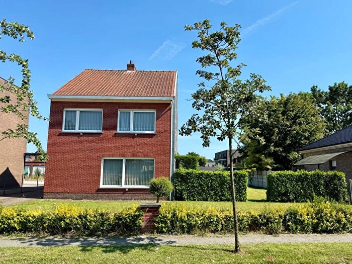 SintSebastiaanstraat, BEVERENKRUIBEKEZWIJNDRECHT : Maison 3 pièces à vendre