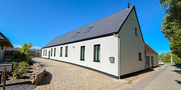 Ommegangstraat, SintKornelisHorebeke : Maison 4 pièces à vendre