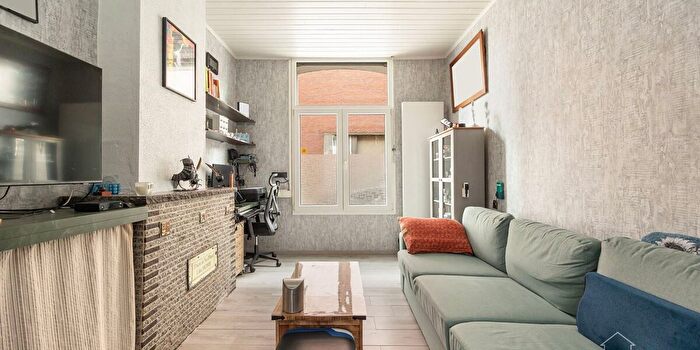 Maison 4 pièces à SintJoannes Berchmansstraat, Merksem, à vendre